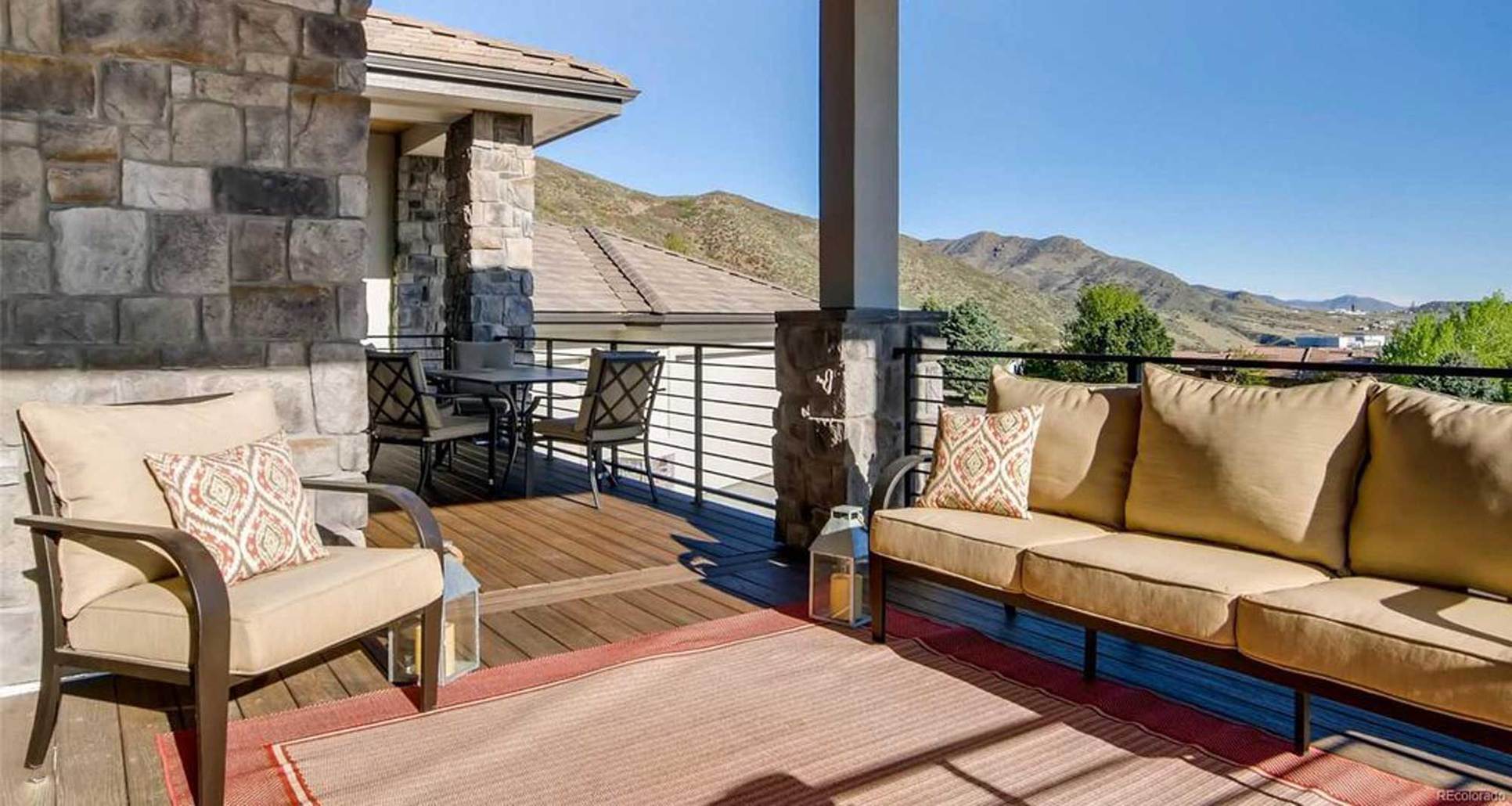 JW Luxury Homes,80134