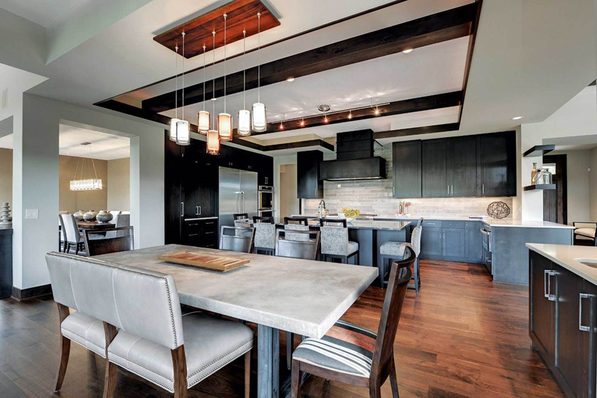 JW Luxury Homes,80134