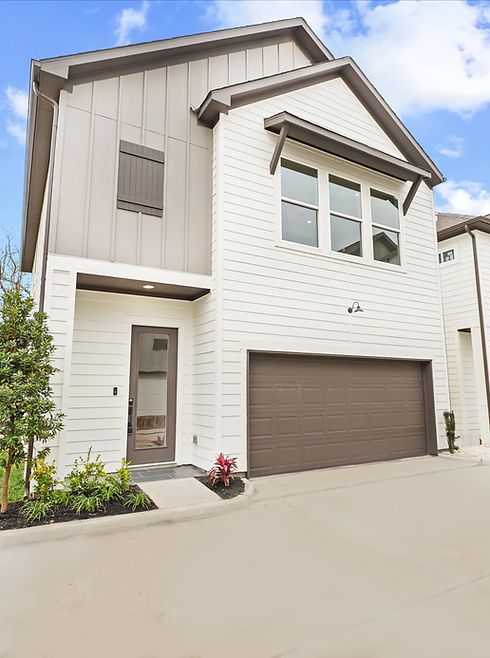 Blalock Square,77080