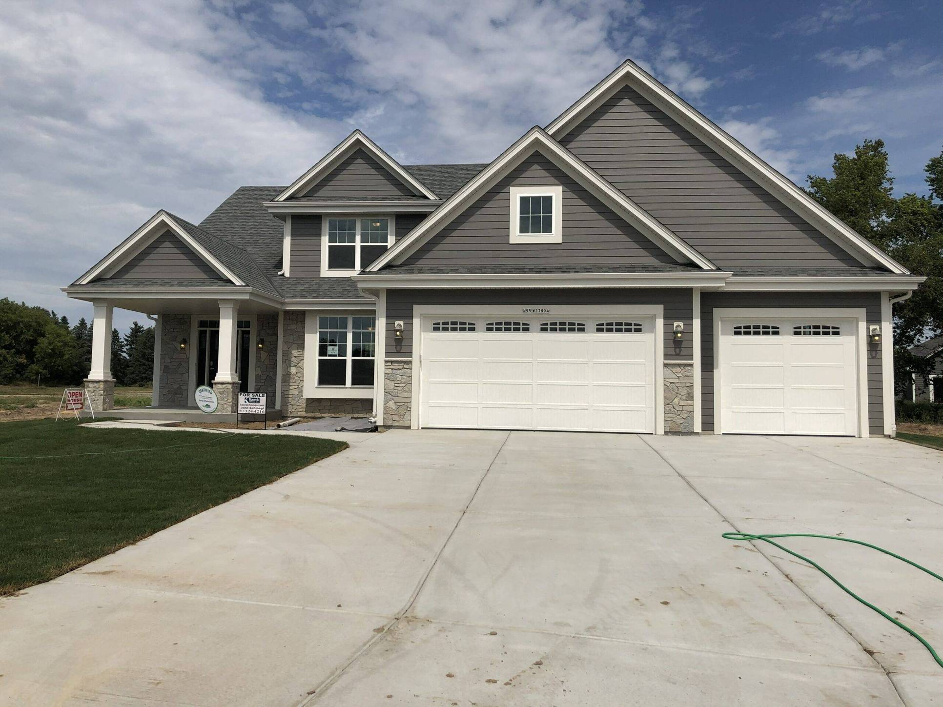 Kaerek Homes,53227