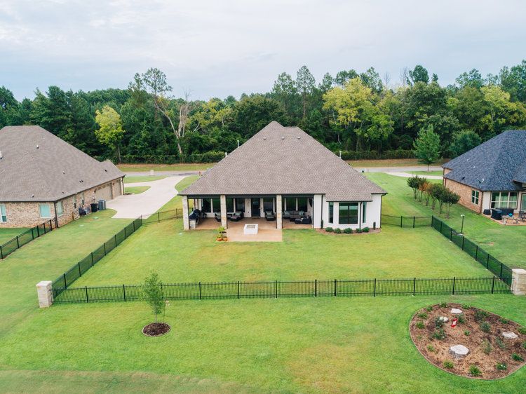 Allegretto Homes,75771