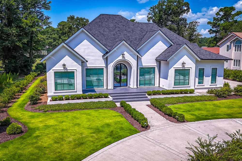 Bell Custom Homes,28405