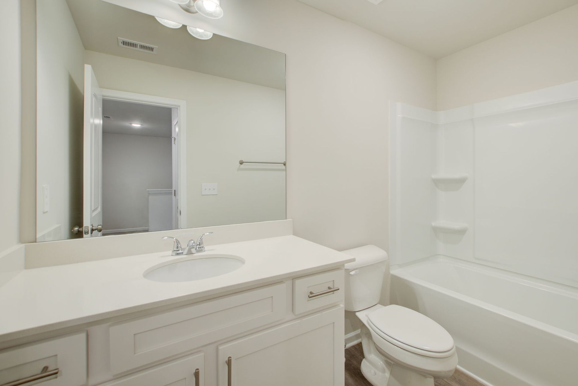 Lakeview Commons,30238