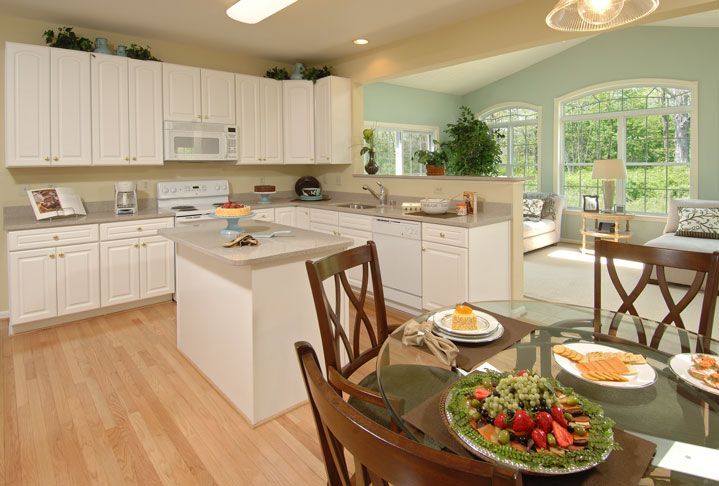 Stanley Halle Companies,21114