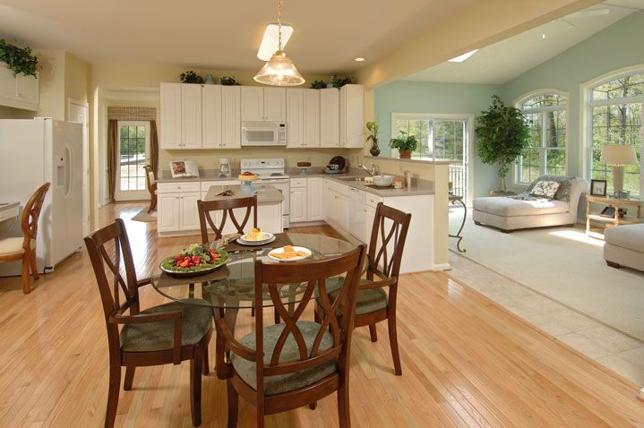 Stanley Halle Companies,21114