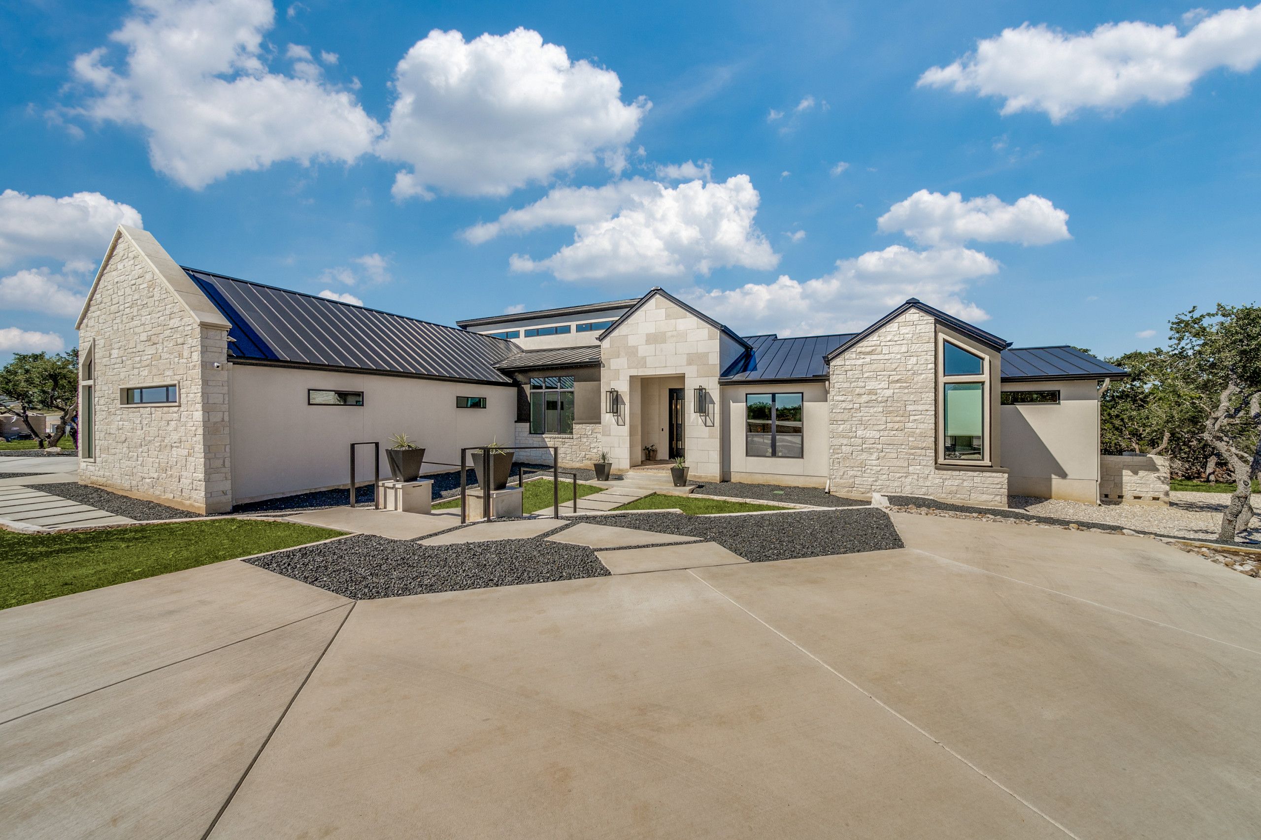 Genuine Custom Homes,78258