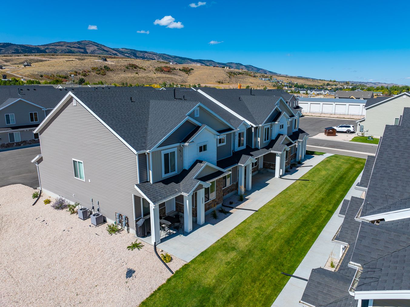Bear Lake Escapes,84028