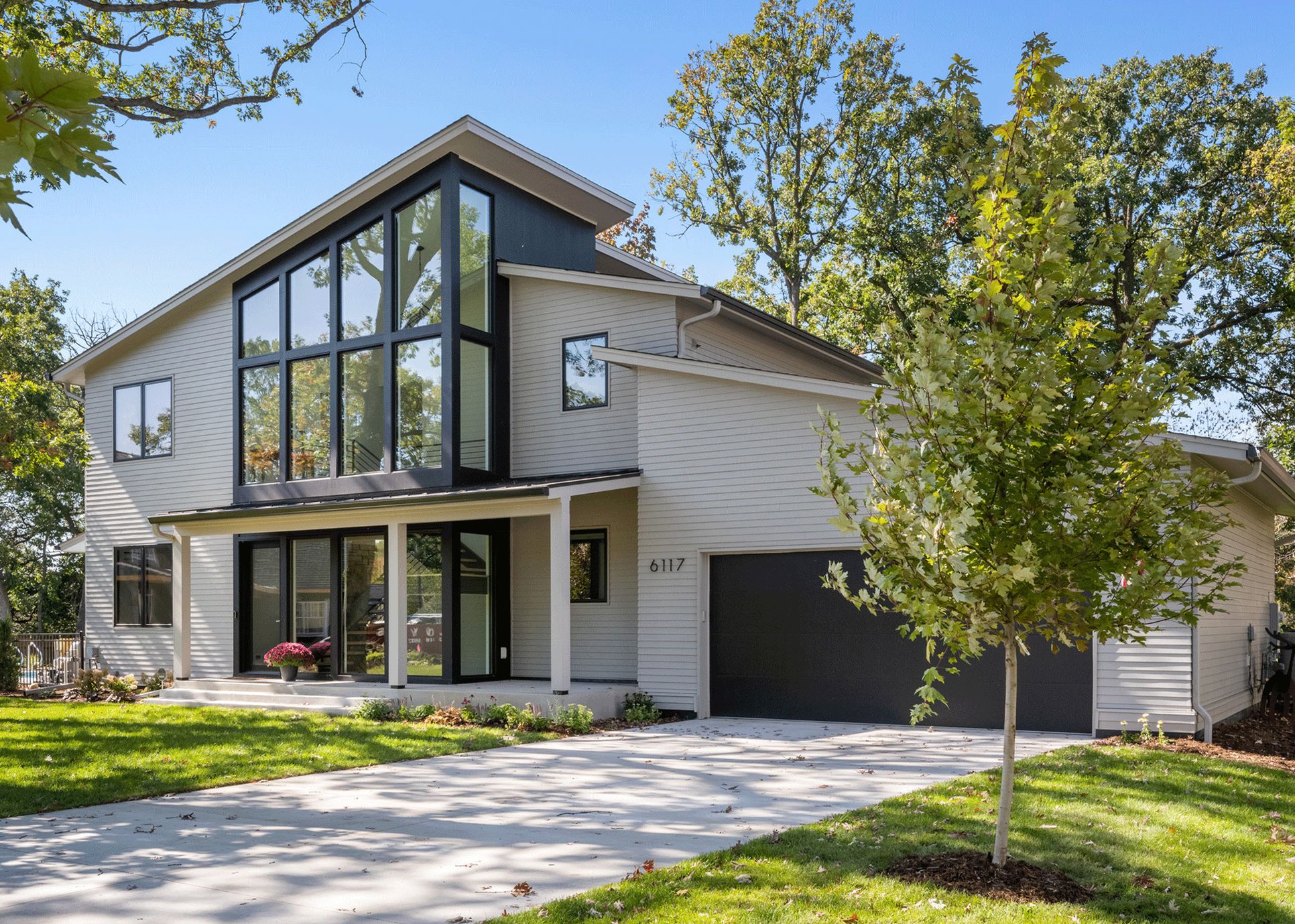 Blake Circle,55436