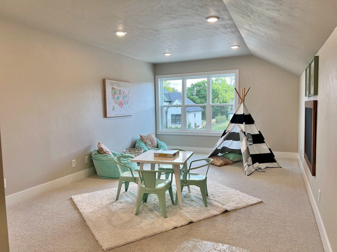 1801 Arbor Gate Lane, Appleton, WI, 54914