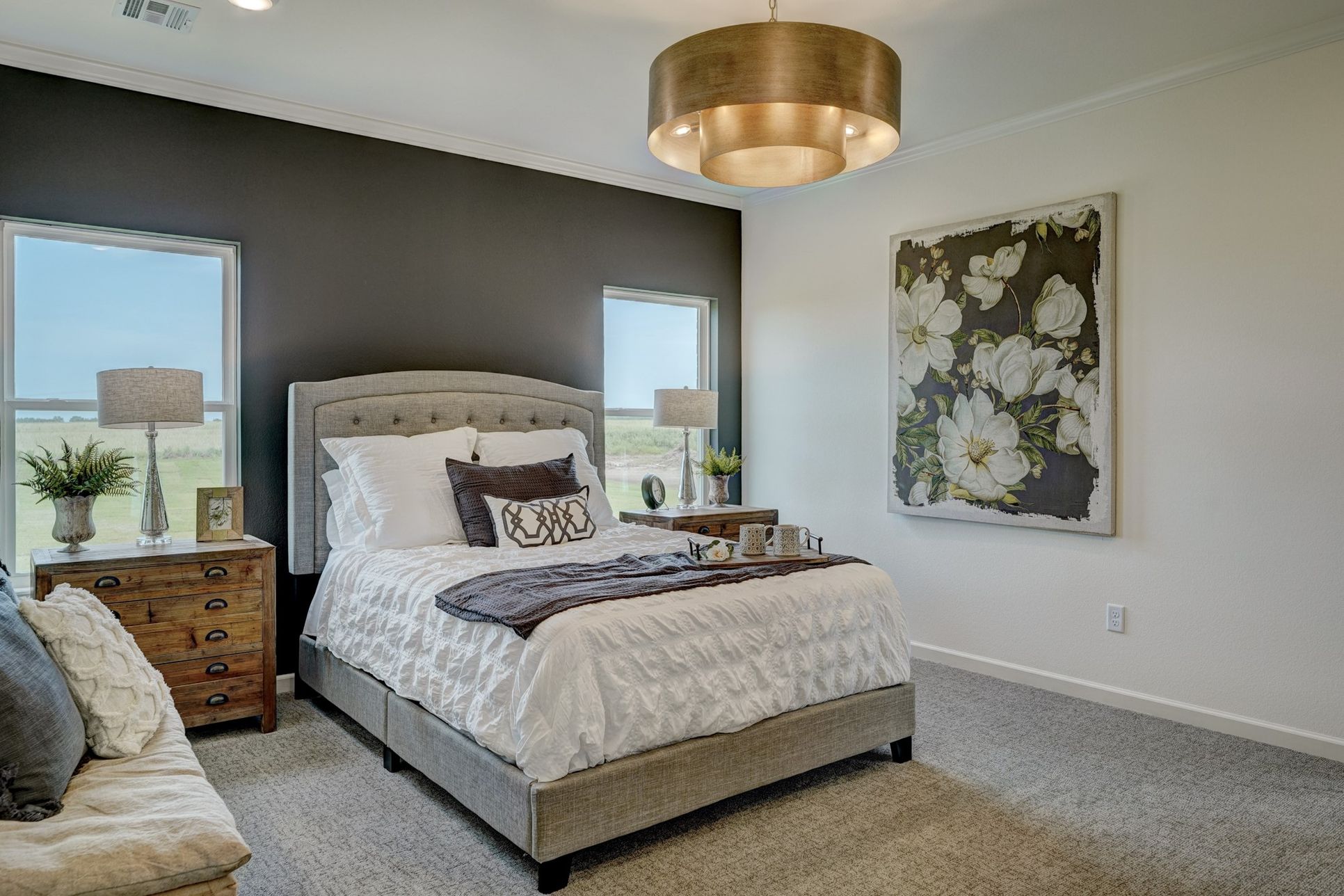 Accent Walls 101 Using Bold Paint Colors TO Make A Statement,74014