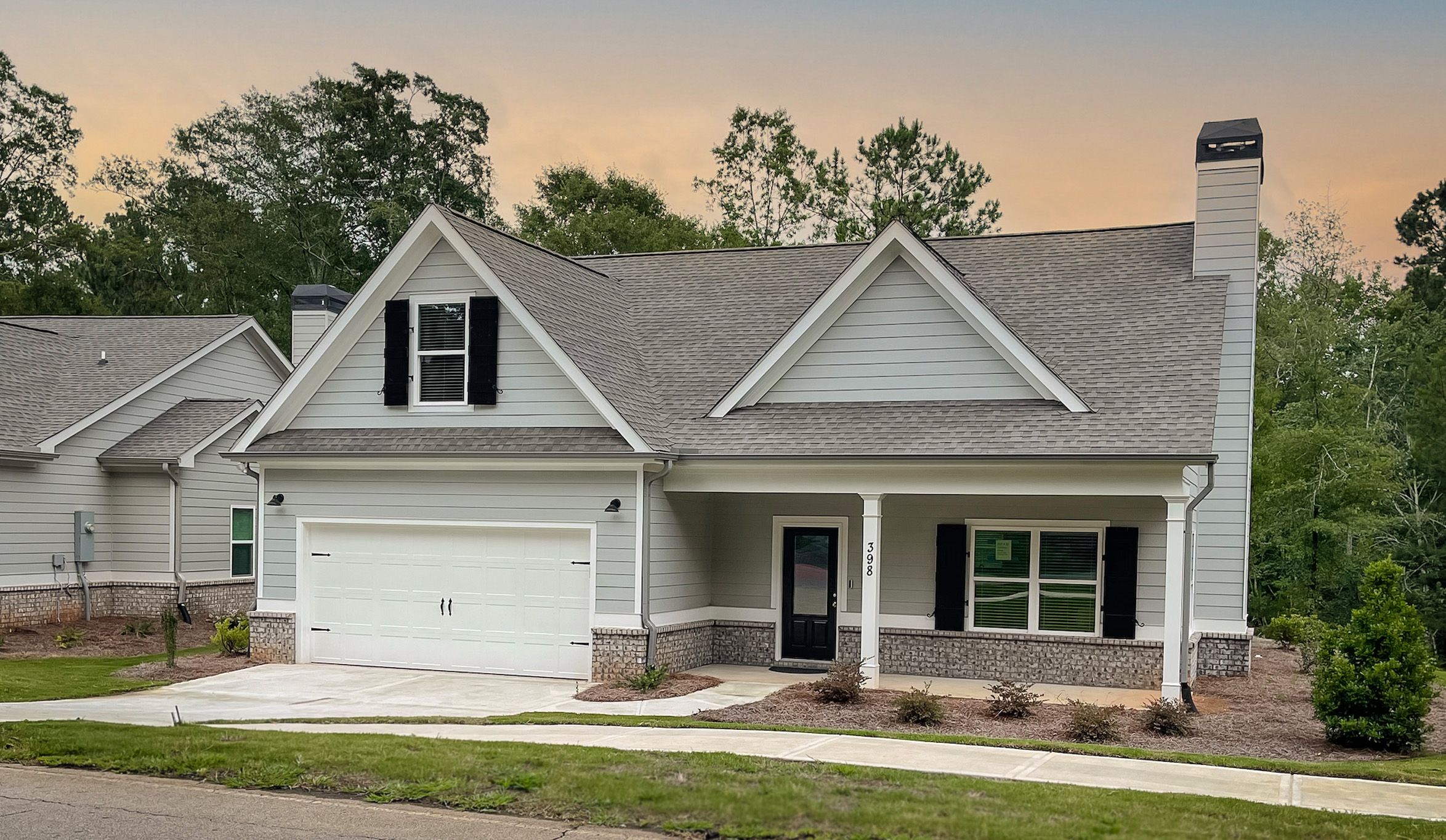 Ellington Farm,30666