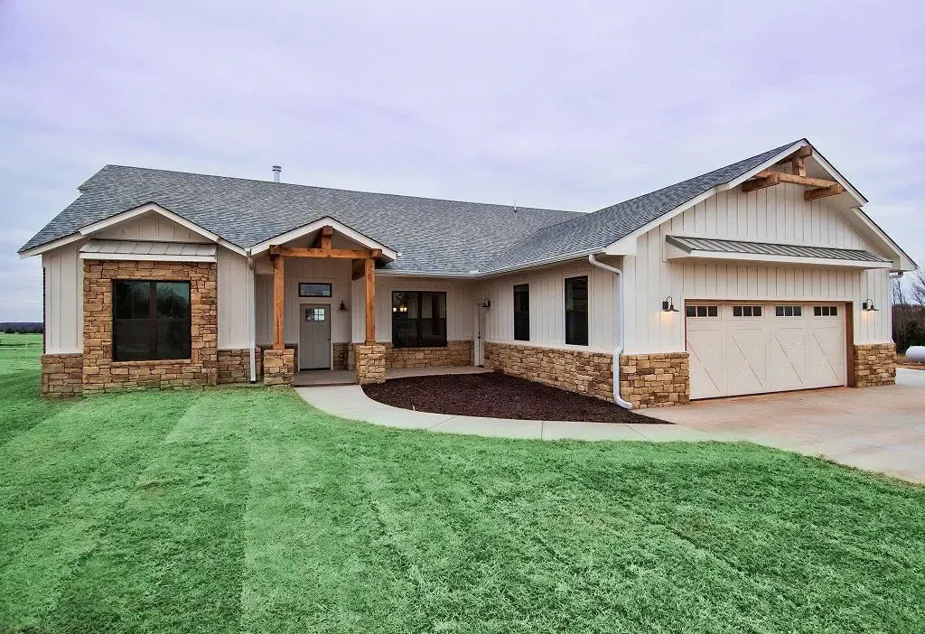 Southern Comfort Homes, LLC,73003