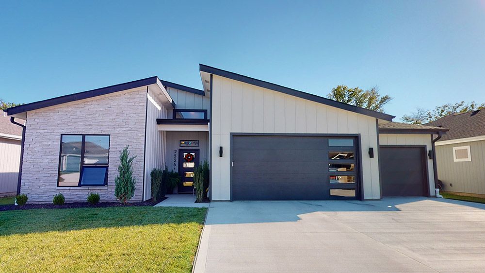Drippé Homes,66536
