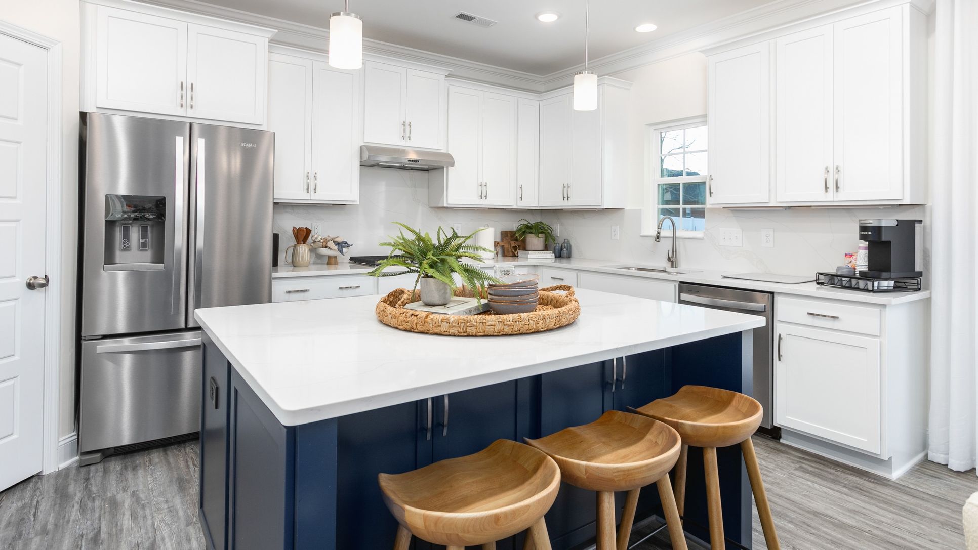 Royal Pines,27370