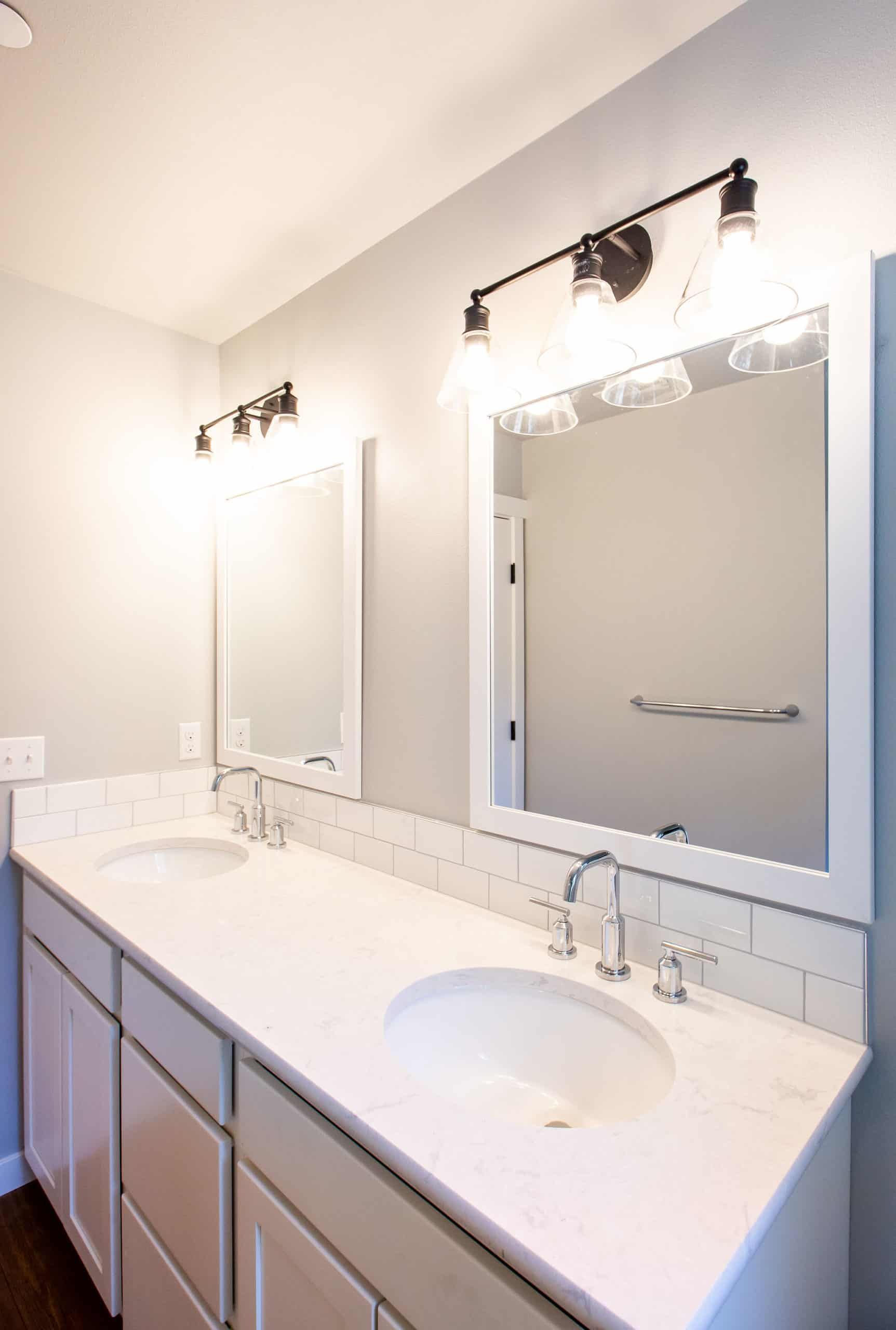 True Built Homes,98685