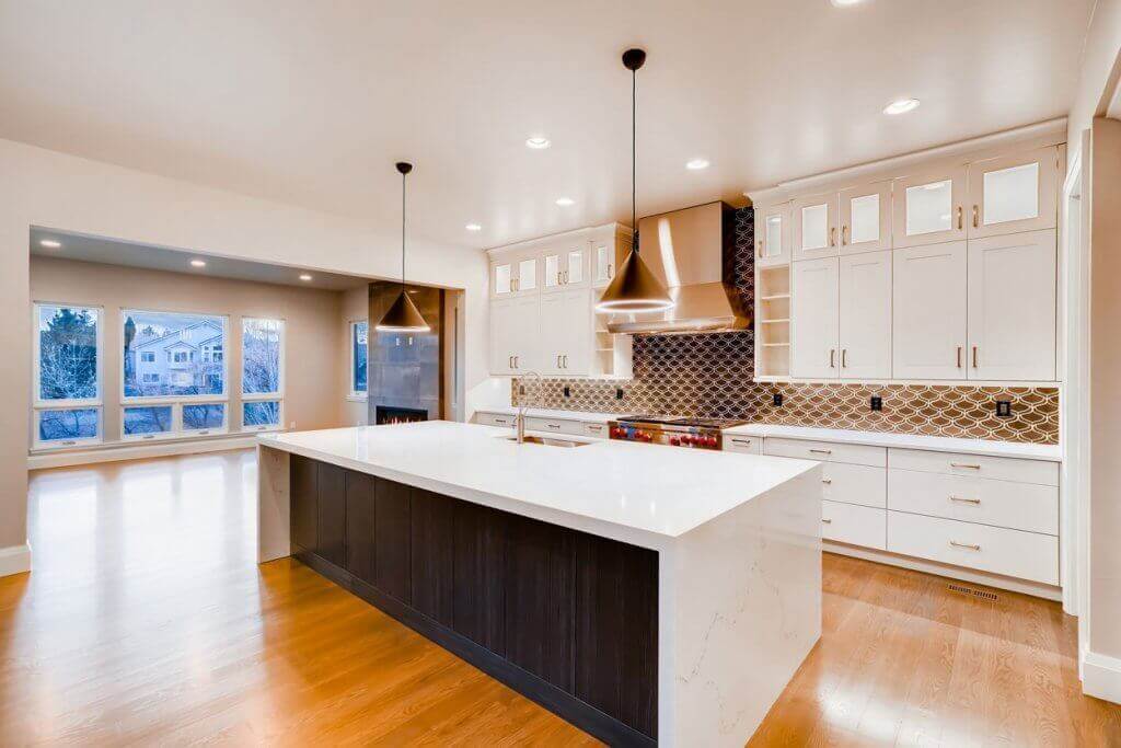 Celebrity Custom Homes,80124