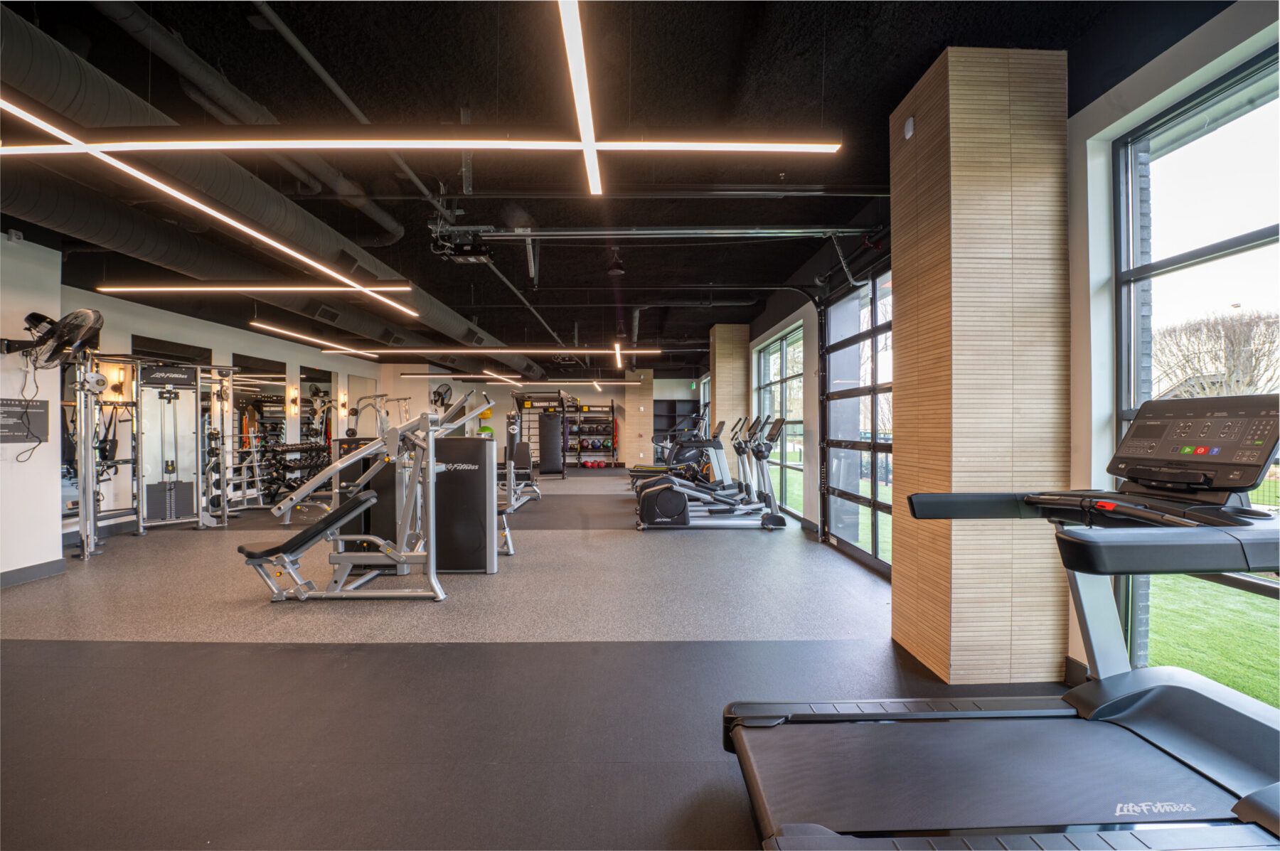 Westbound At The Works,30318