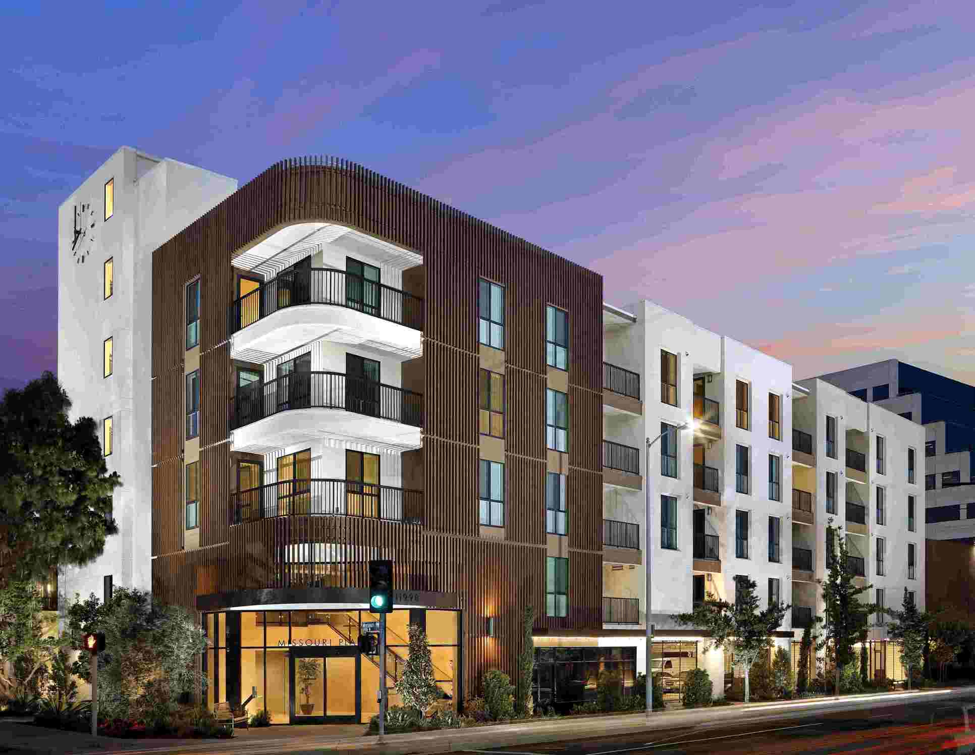 Missouri Place,90025