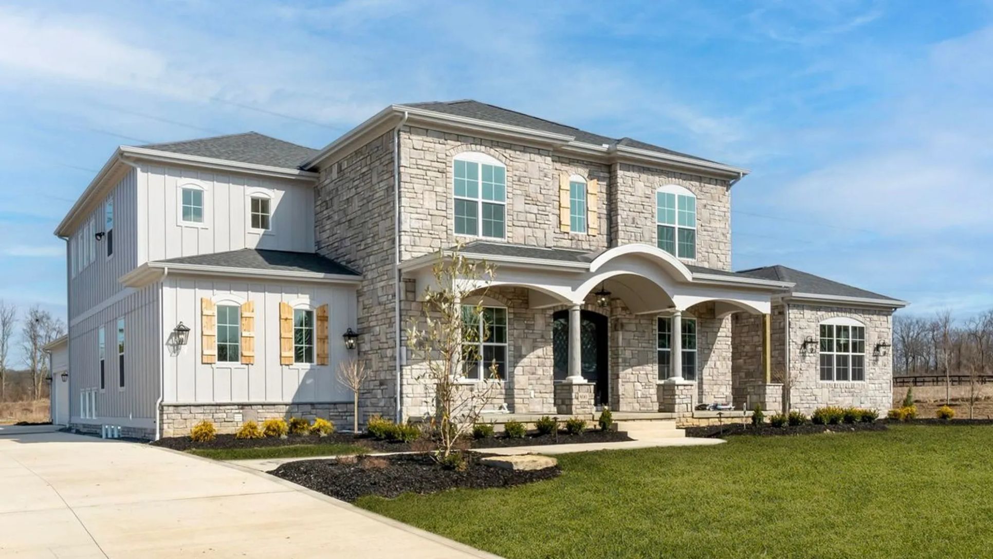 Plum Run Crossing,43123