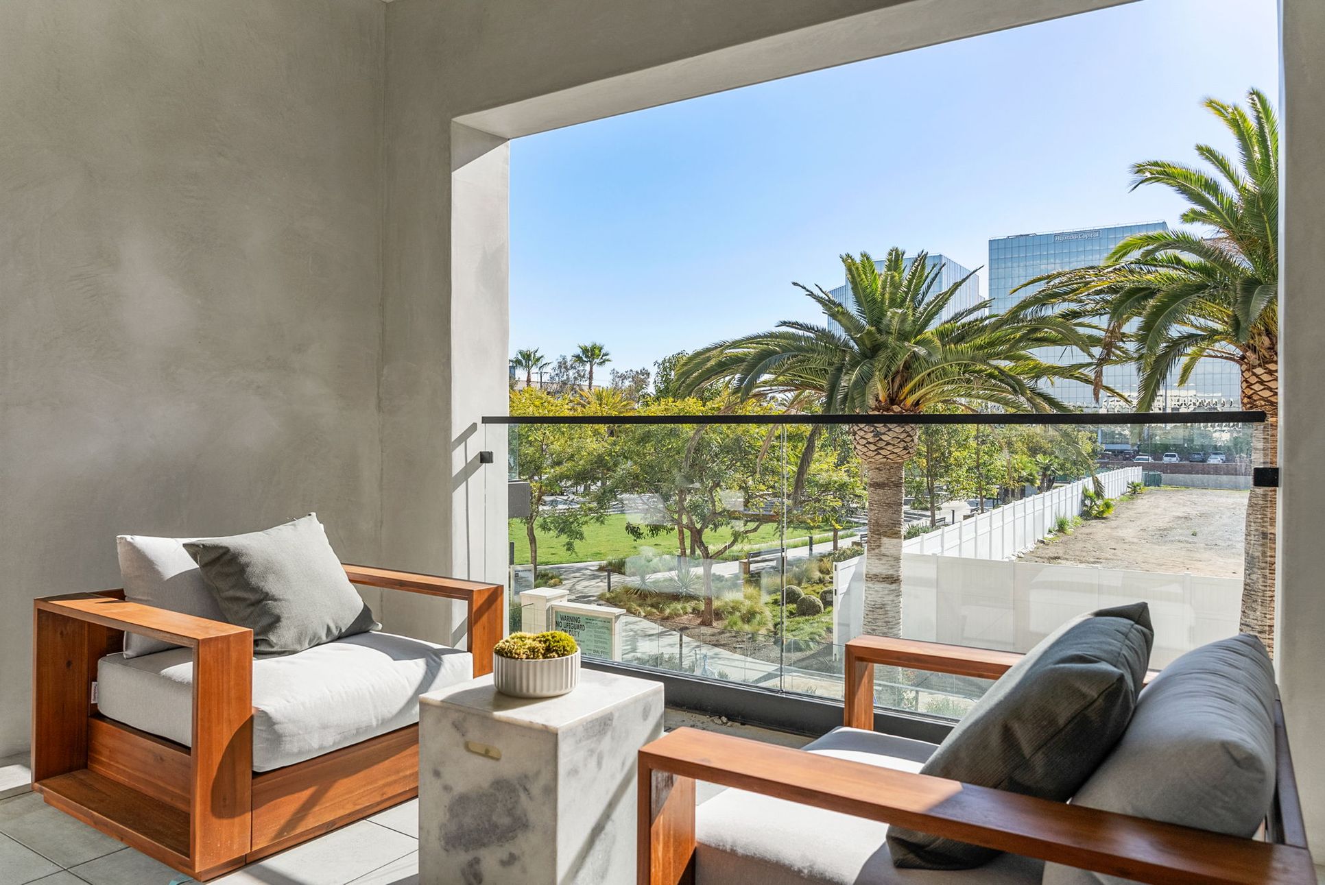 Parkhouse Residences Newport Beach,92612