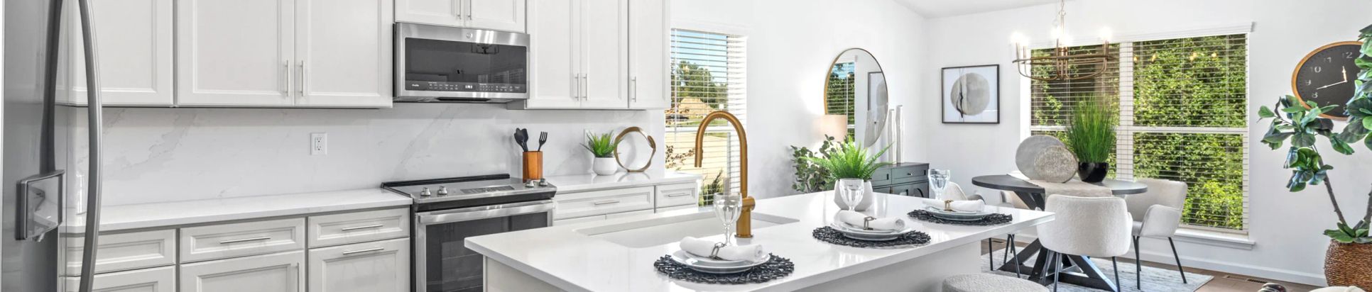 Elkhorn Ridge Manors,63380