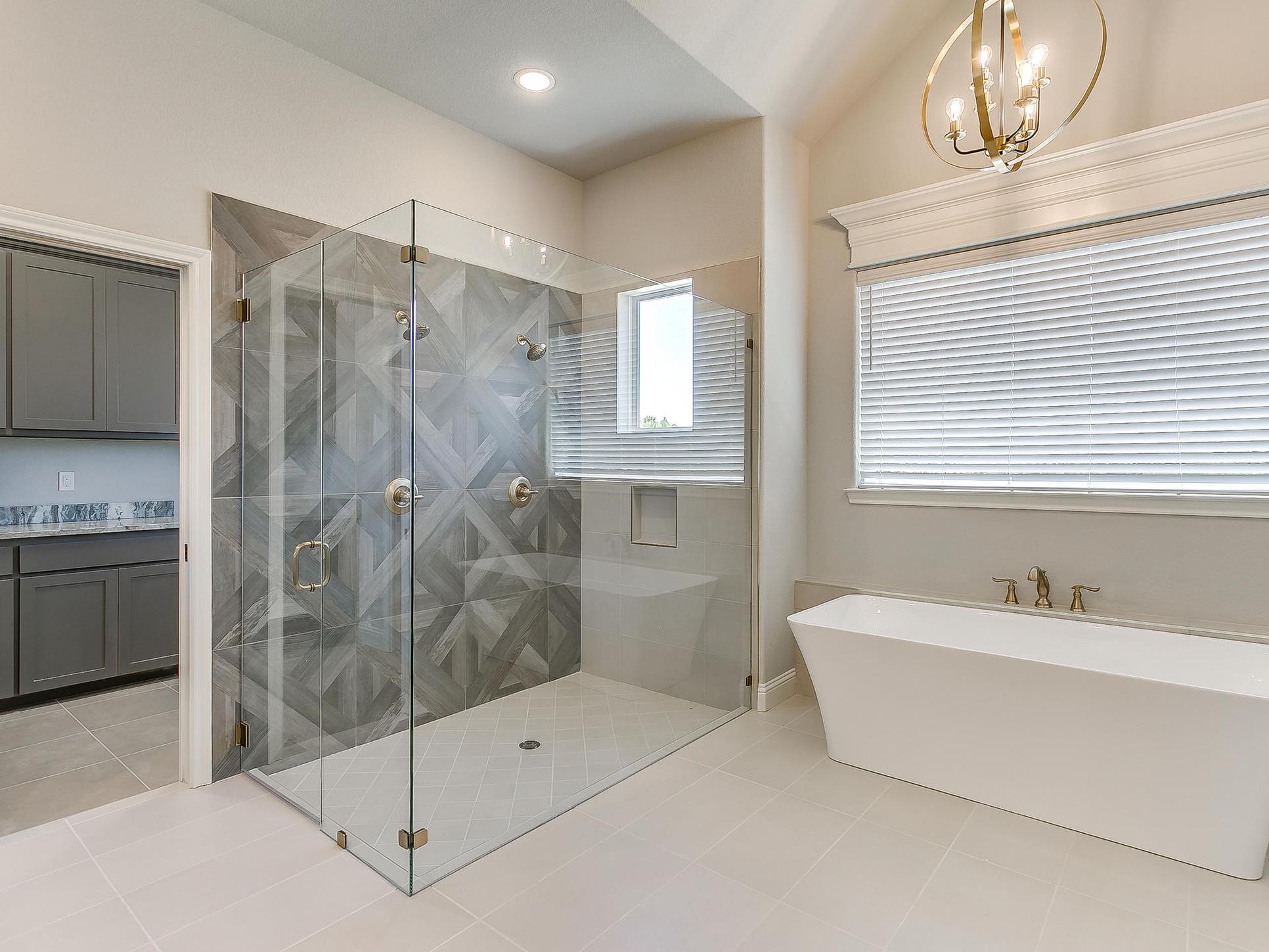 McDavid Springs,76008