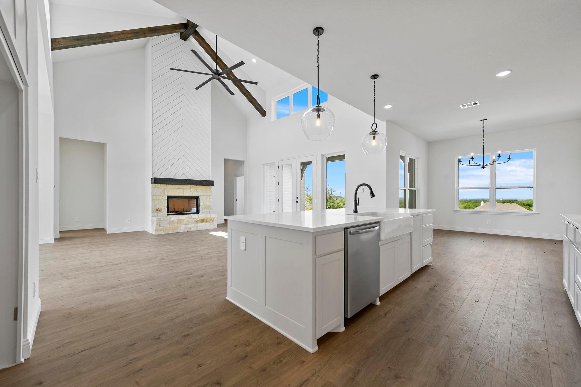 Stanford Estates,76082