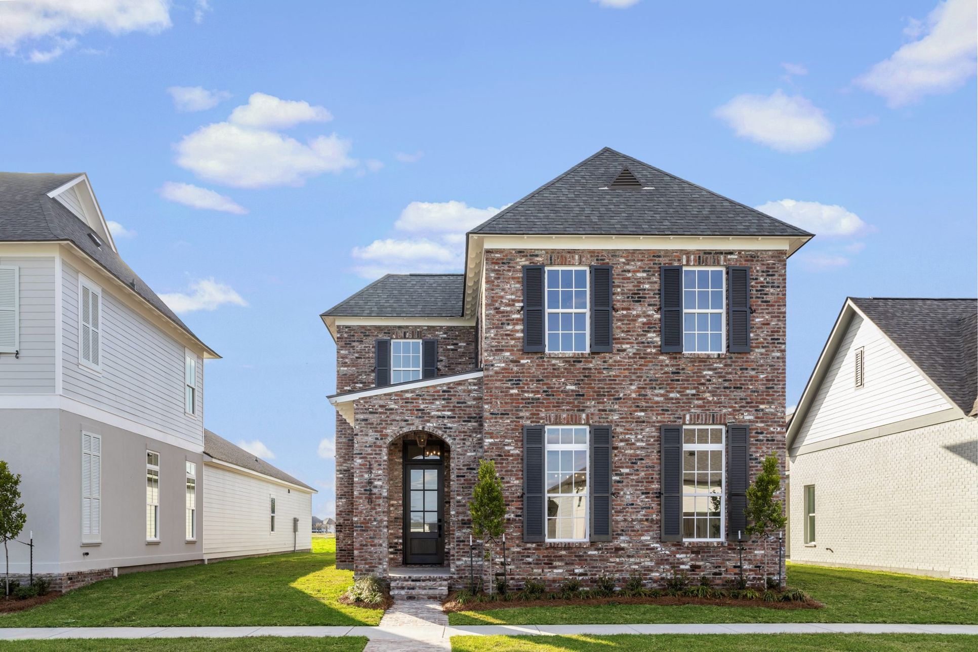 Lakes At Harveston,70810