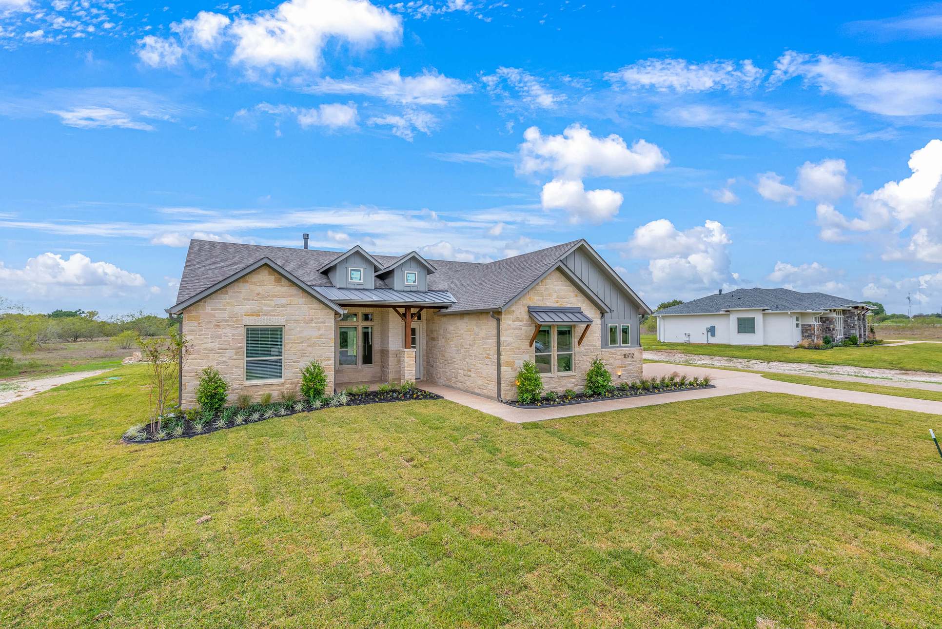 ON Your Land Rnl Homes,77845