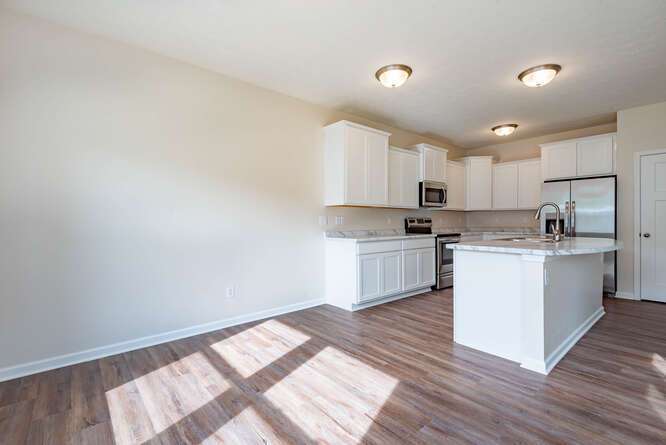 Windstar Woods,47203