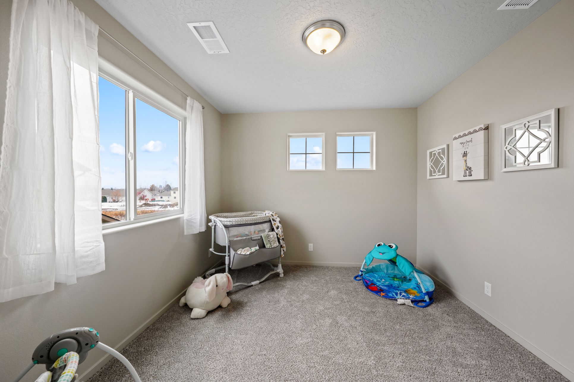 North Place East,83854