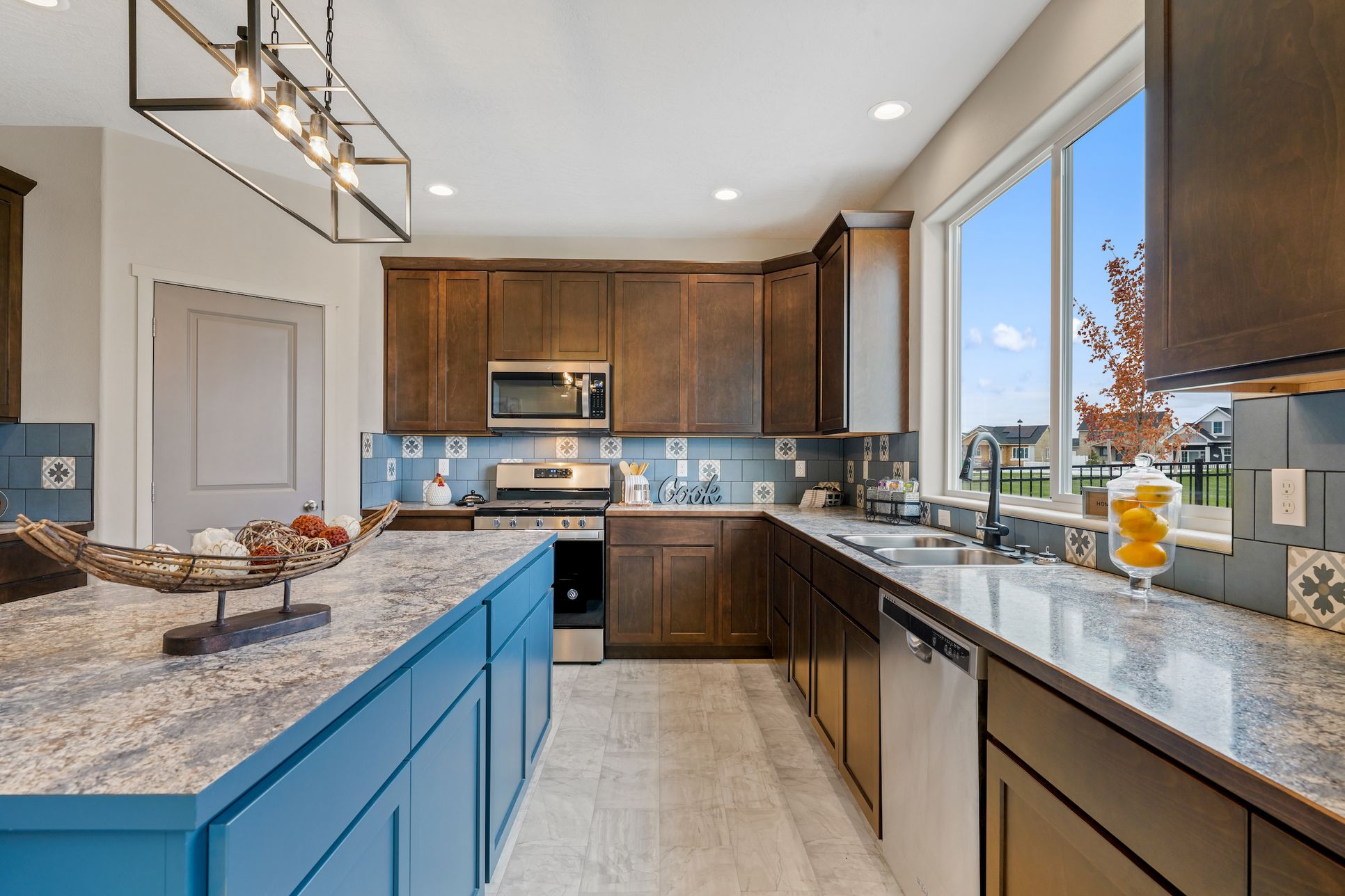 North Place East,83854