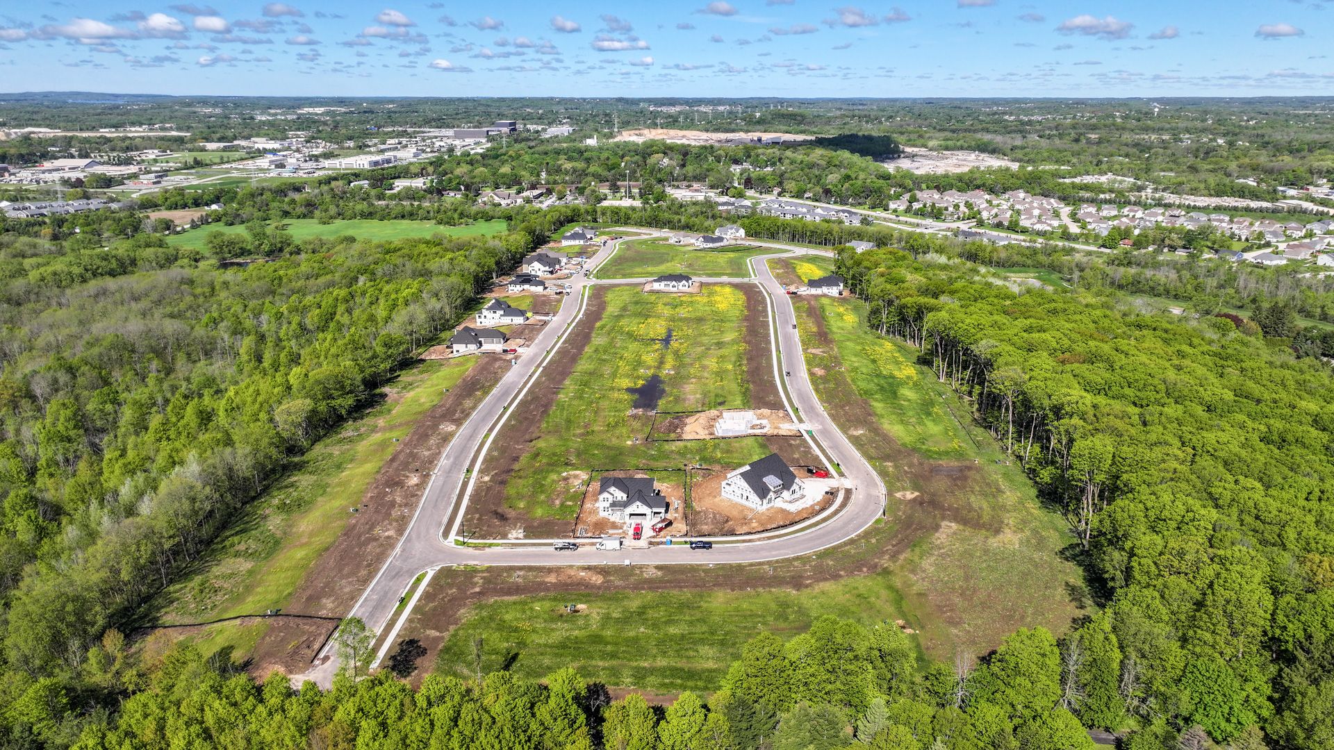 Bella Vista Estates,53051