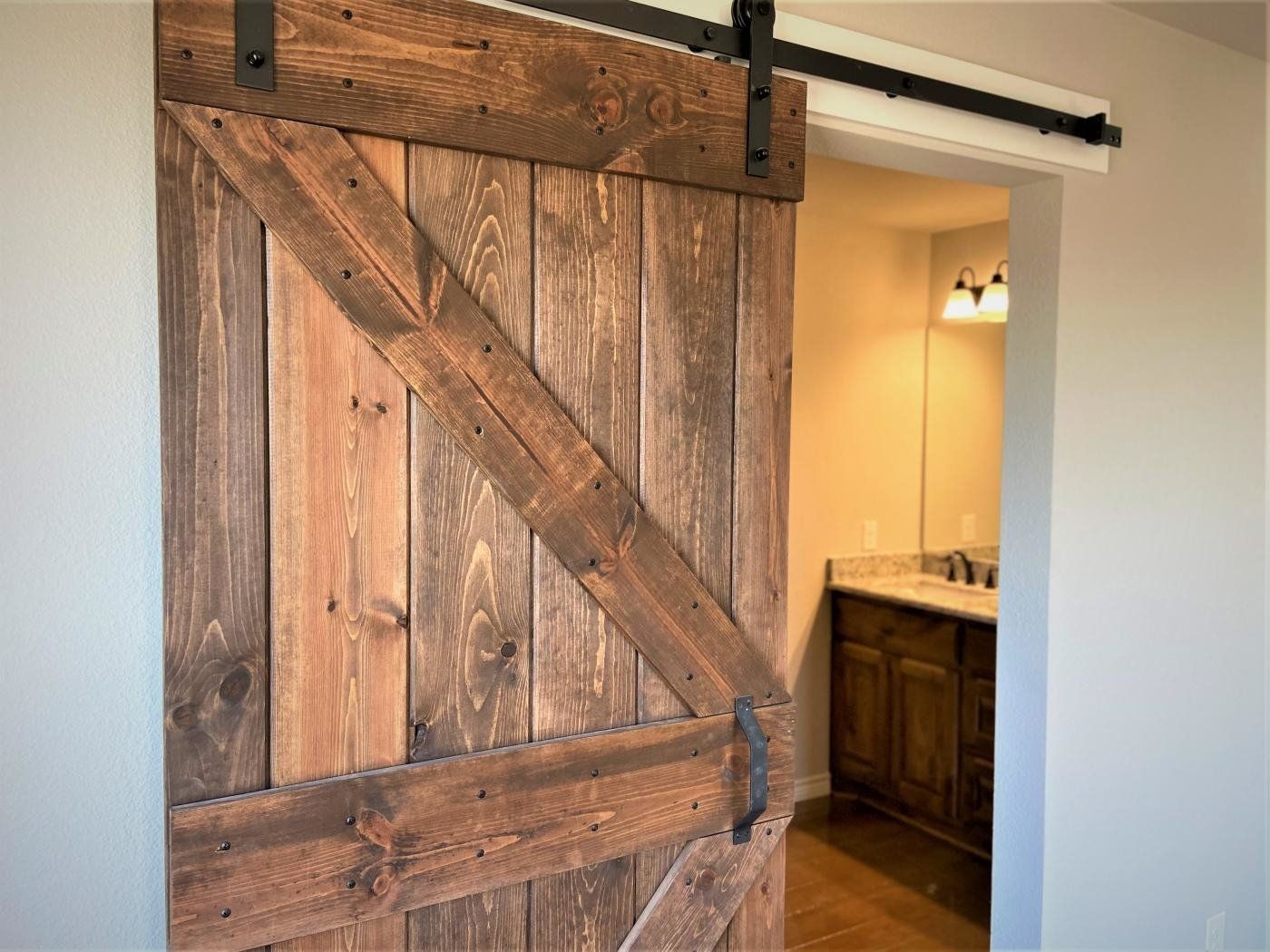 Southwest Homes,77845