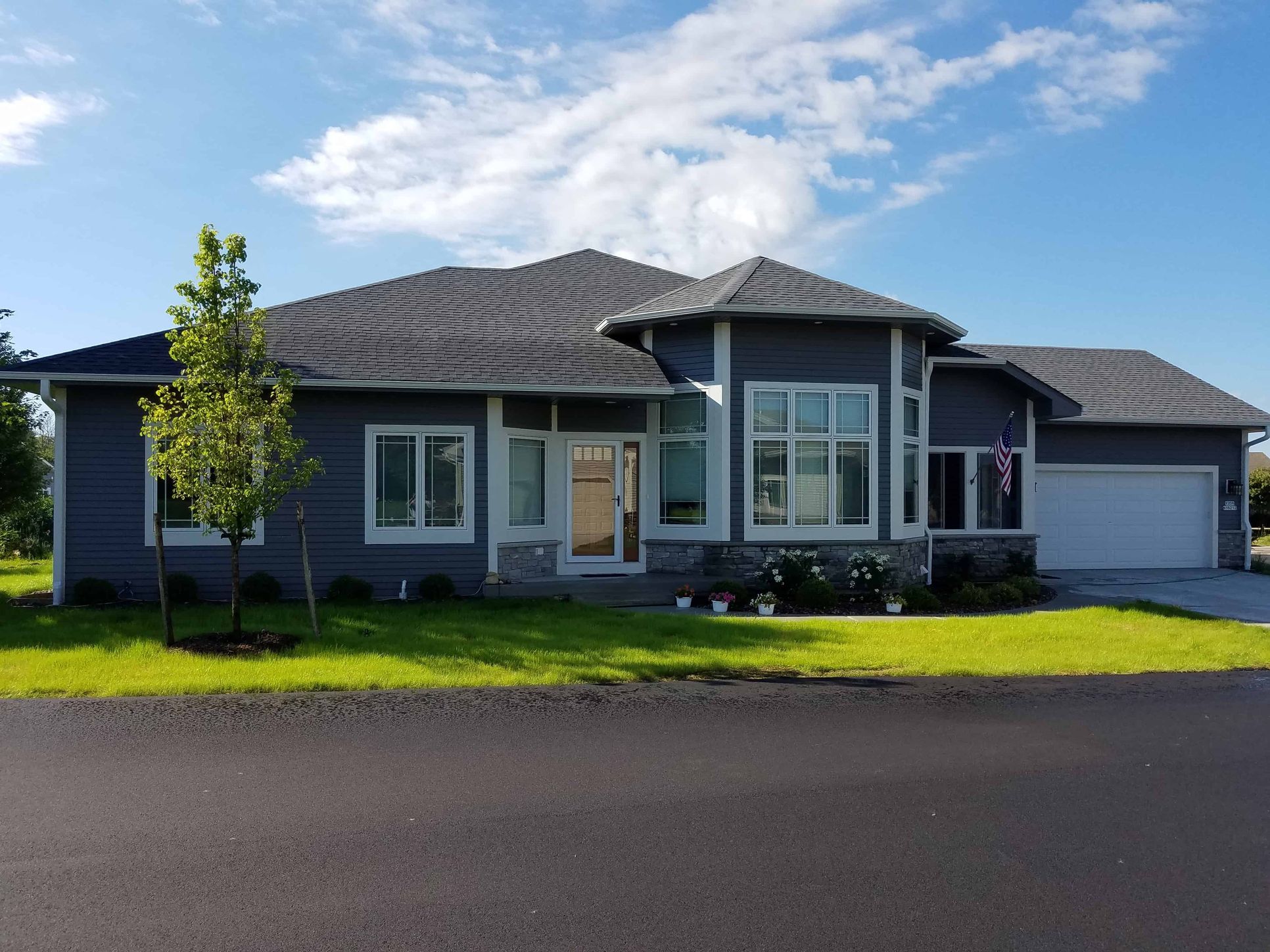 Cobblestone Builders,53027