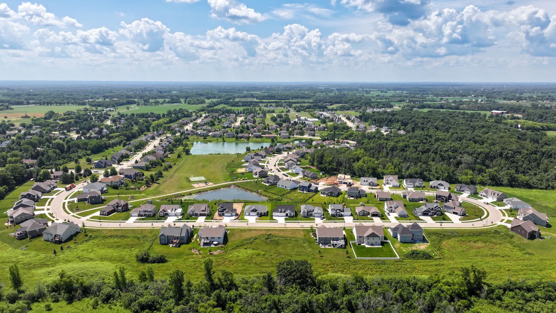 Hickorywood Farms,53066