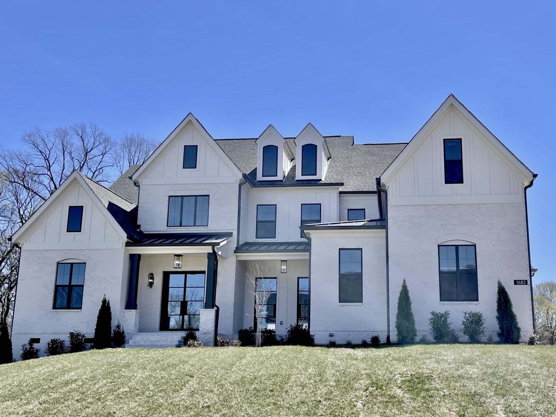 Telluride Manor,37135