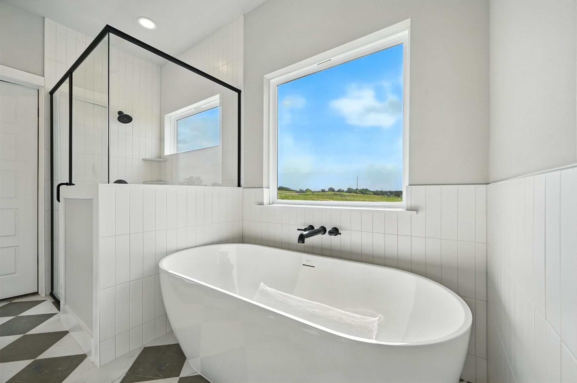 Escondido Ranch,76487