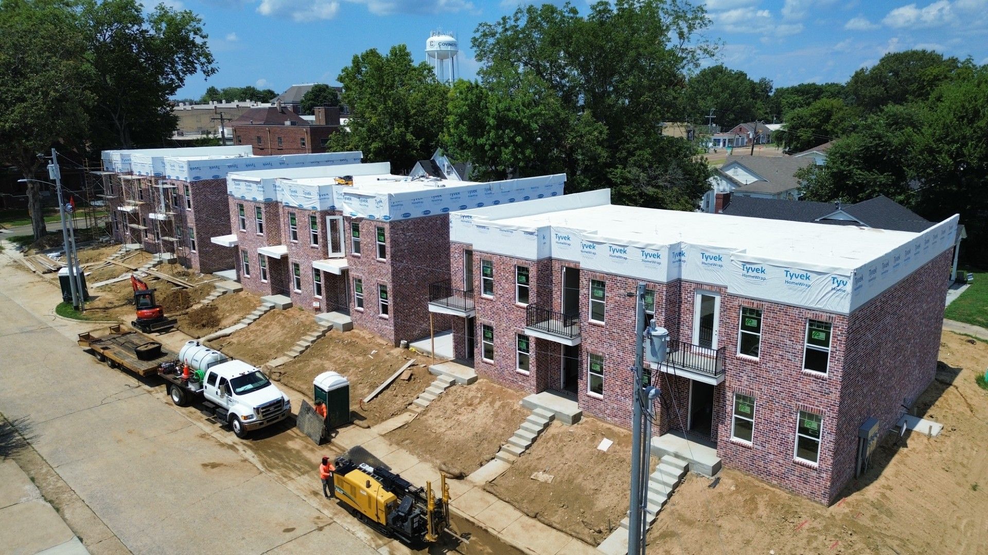 Covington Court Townhomes,38019