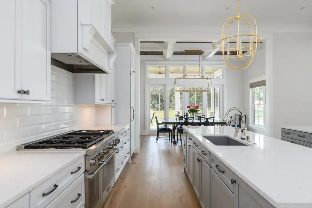 Front Light Building Company,29936