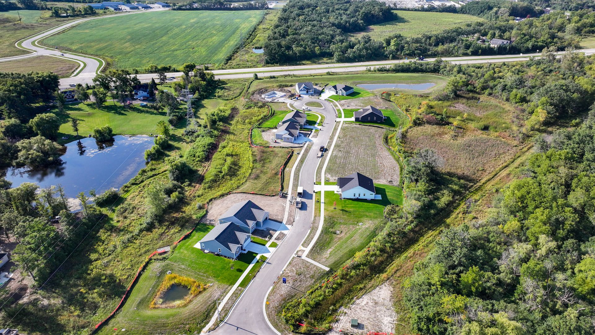 Woodfield Trail,53132