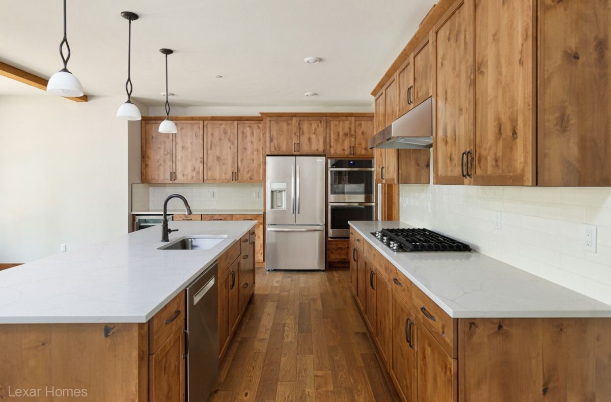 Lexar Homes,98901