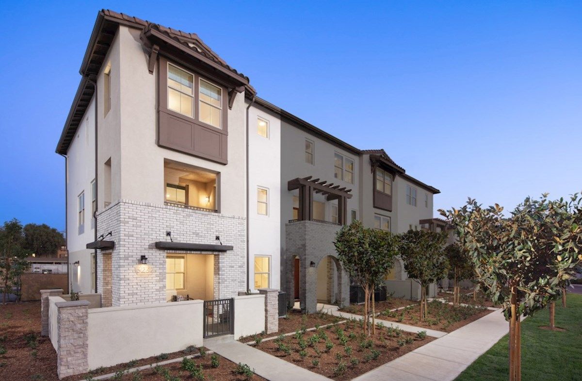 Exterior:Peony Spanish 4A