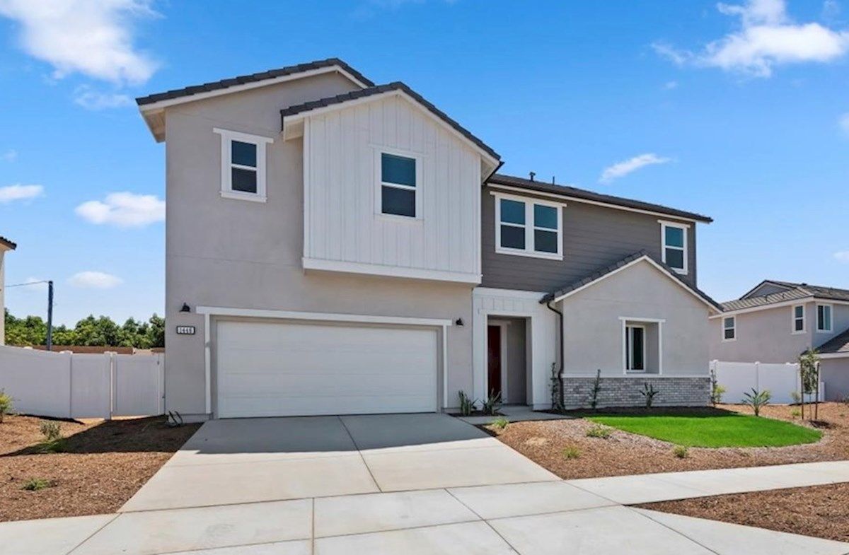 Exterior:Farmhouse U Elevation
