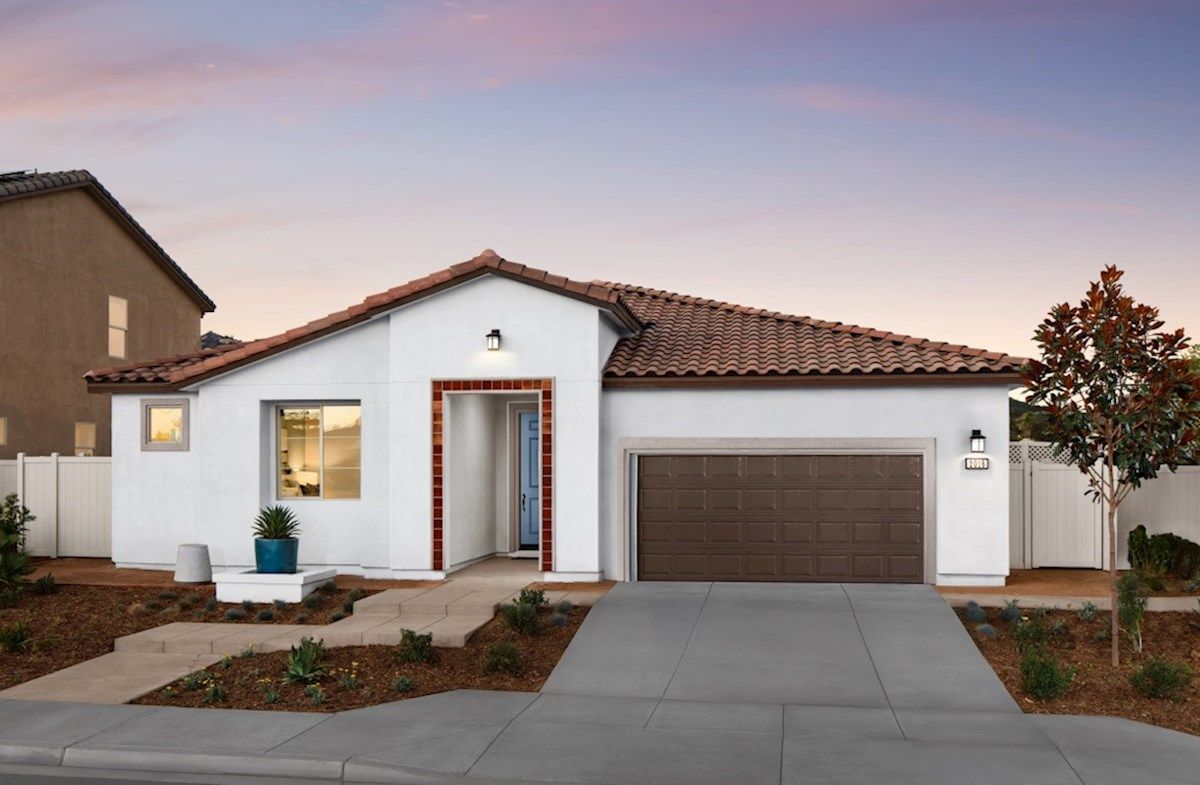 Exterior:Modern Spanish