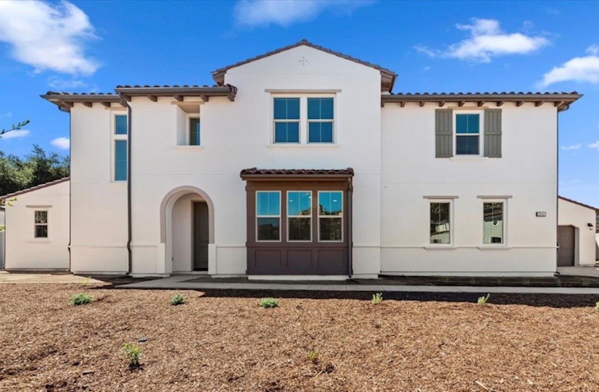 Exterior:Somerset Spanish 3A