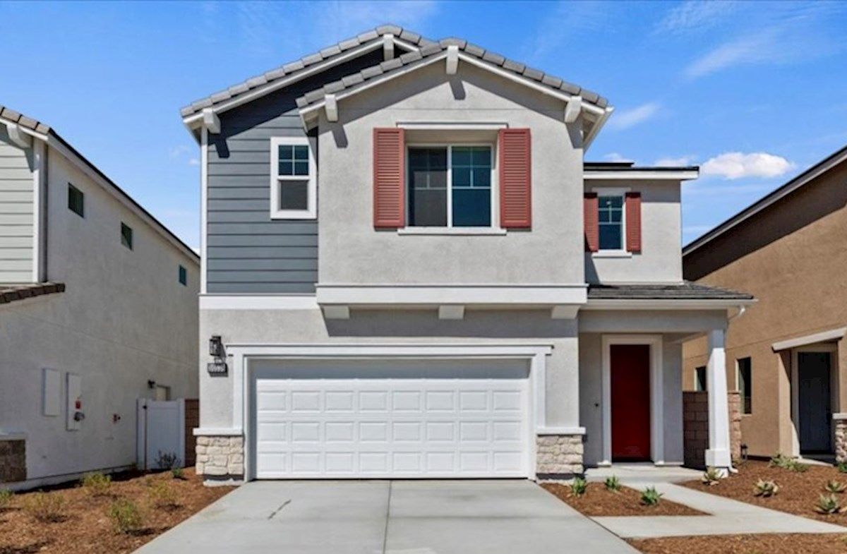 Exterior:Traditional L Elevation