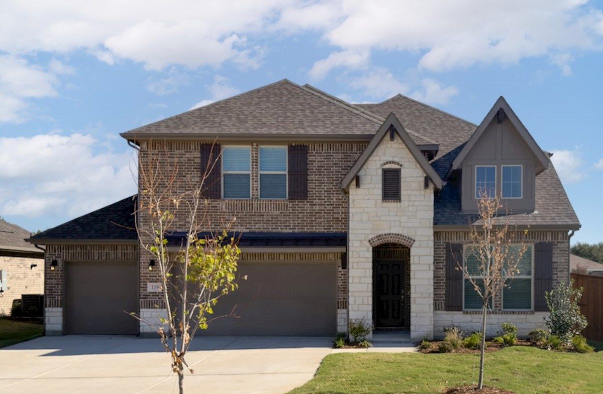 Exterior:Traditional L Elevation