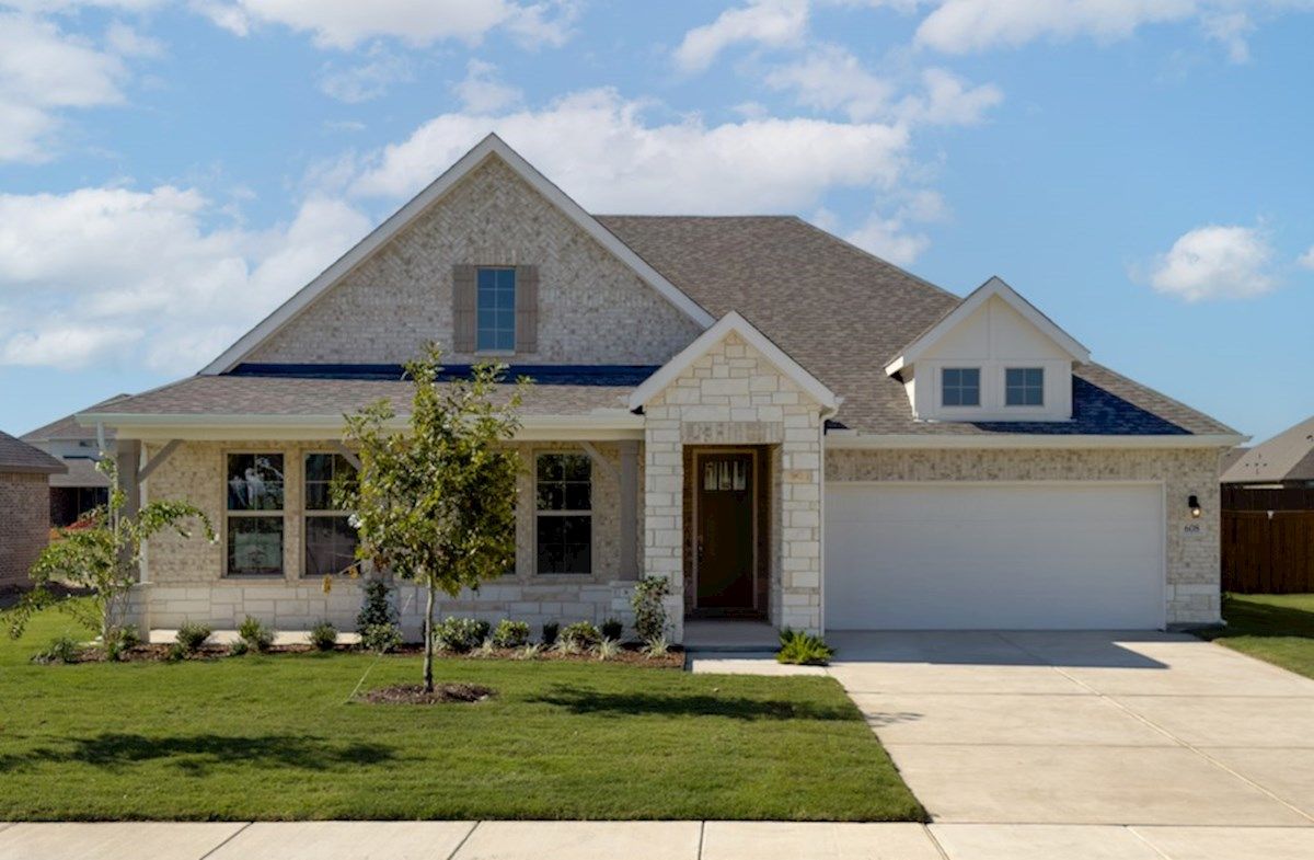 Exterior:Hill Country L Elevation