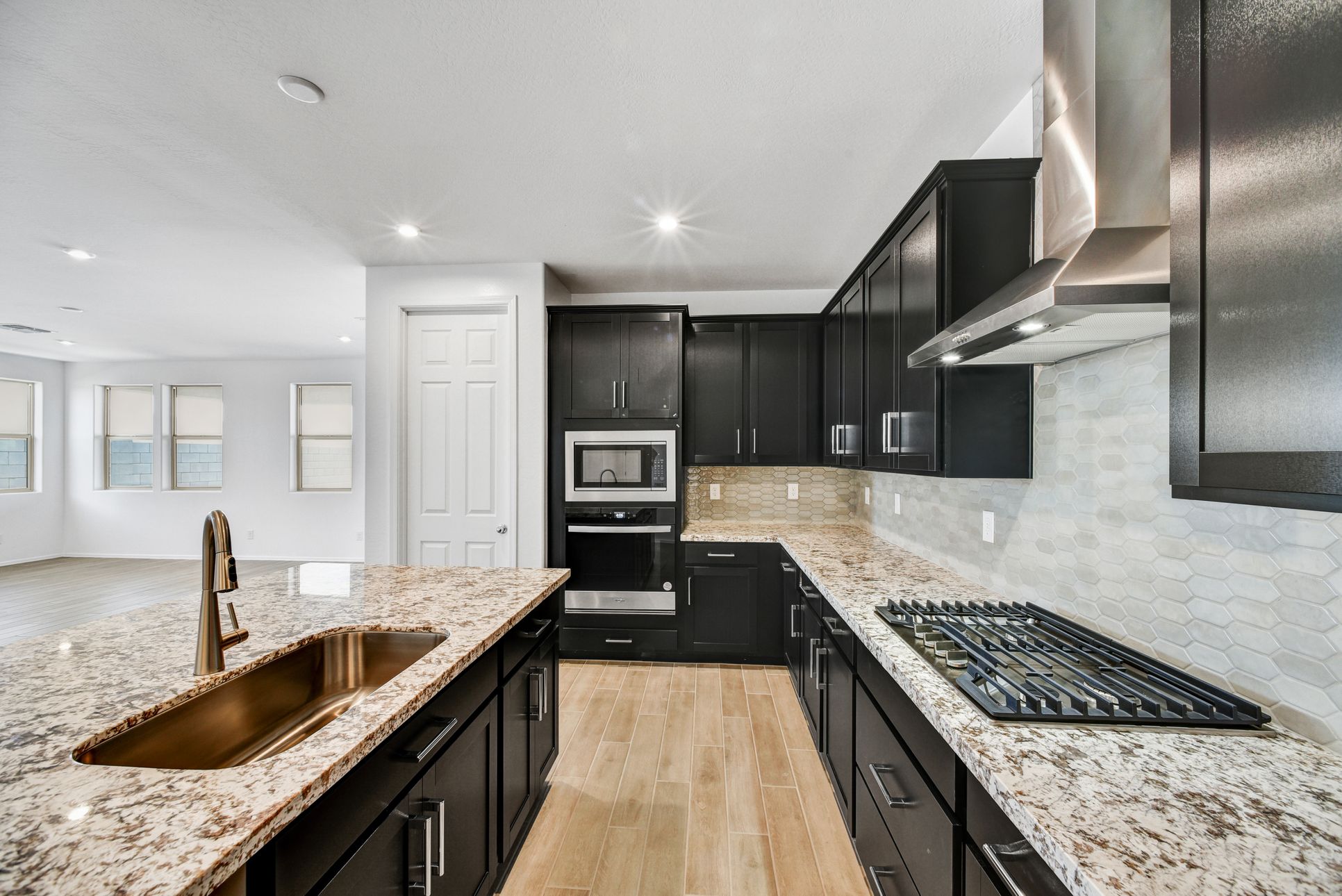 Interior:InteriorImages